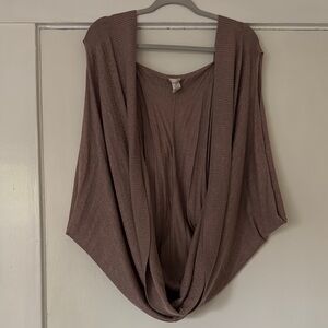Lululemon mauve open-front shrug with flowing drape